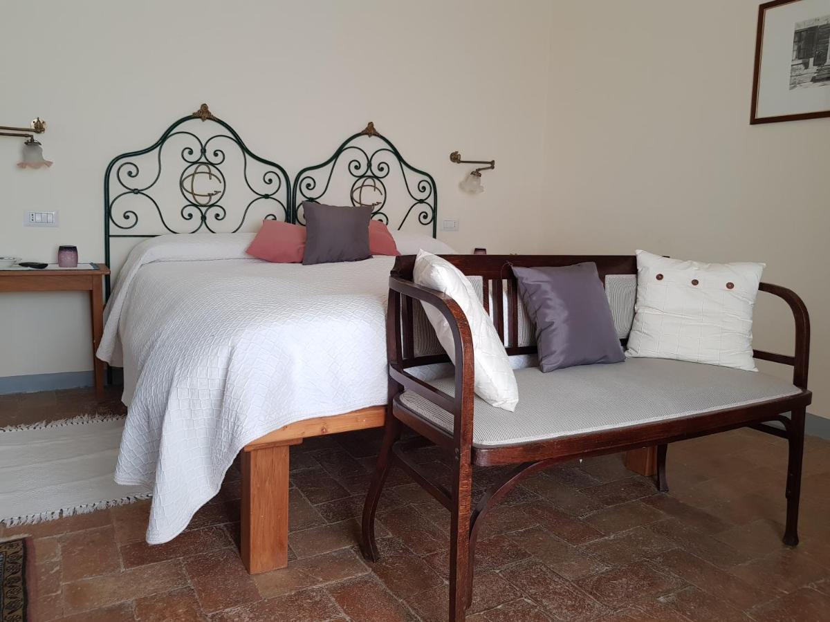 Agriturismo Casa Montecucco Giuncarico Eksteriør bilde