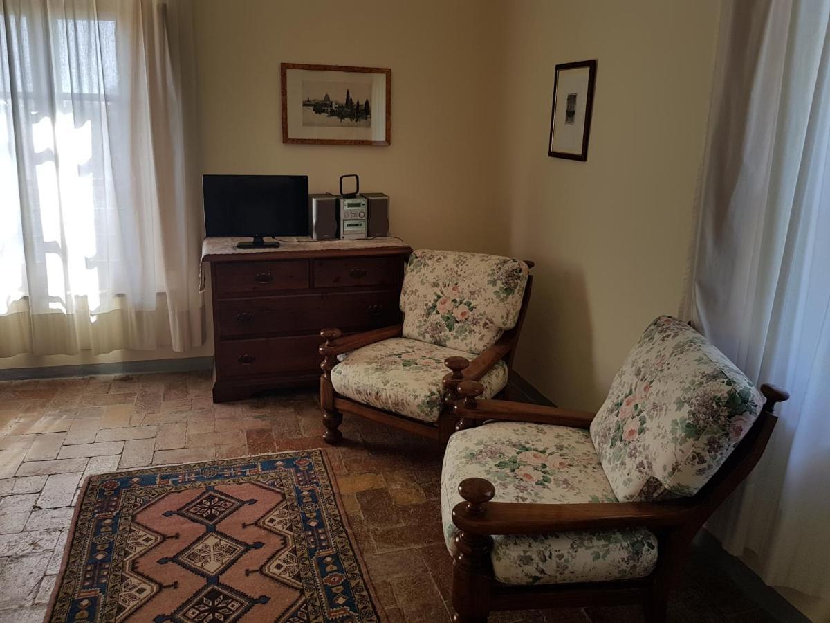 Agriturismo Casa Montecucco Giuncarico Eksteriør bilde